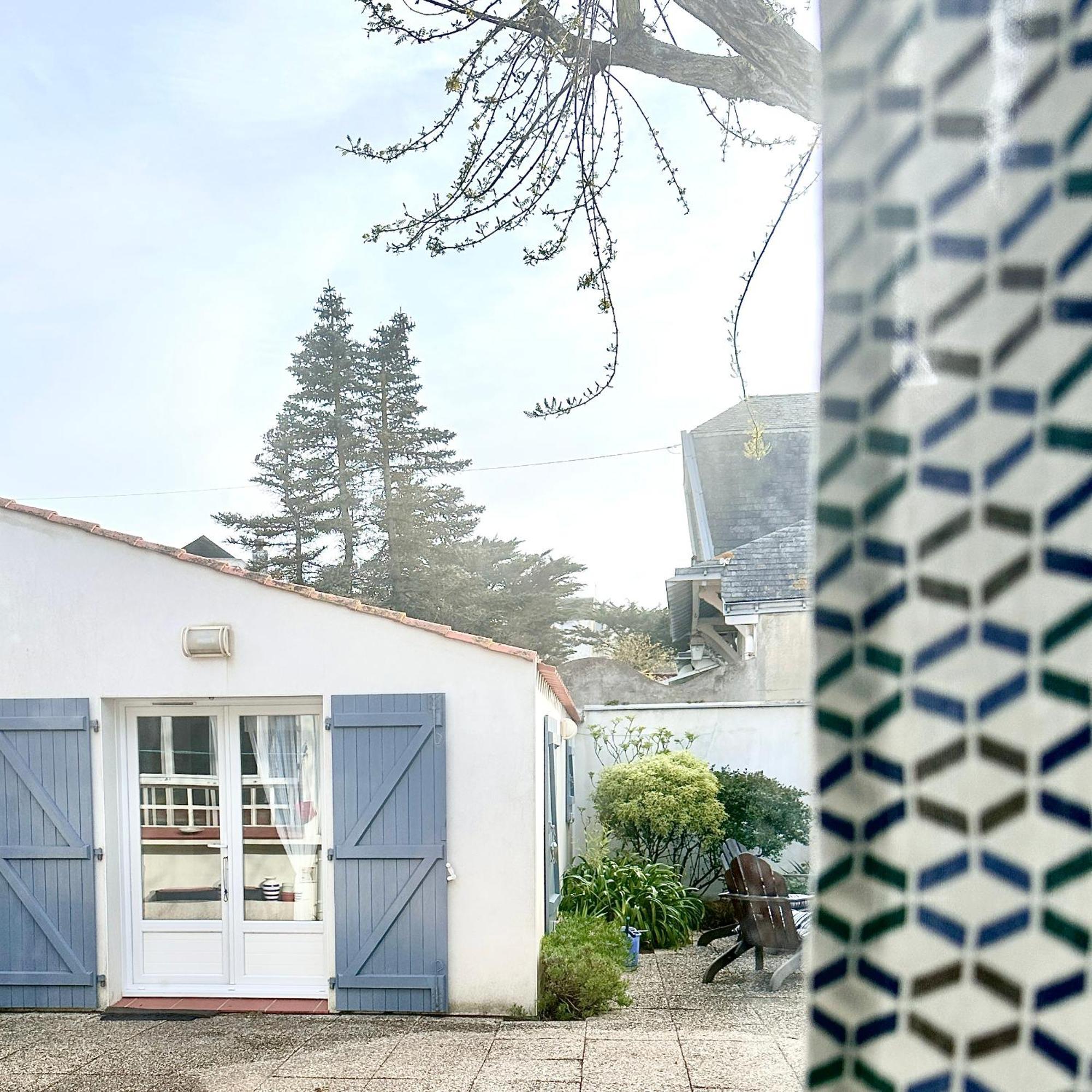 Villa "Mignon" Avec Studio Independant, Tout A Pied, Plage A 4 Mn, 6 Pers, 2 Sde Сен-Жан-де-Мон Екстер'єр фото
